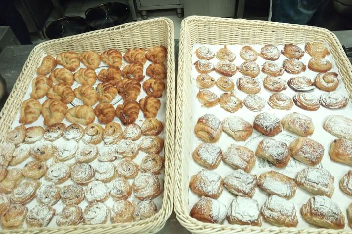 Breakfast/Coffee Service 49 of 64