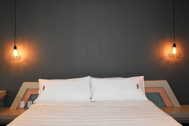 Room 6 of 39