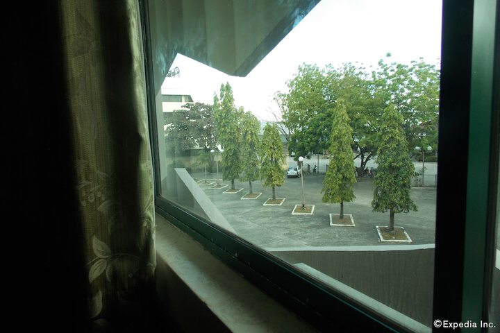 Room 20 of 36
