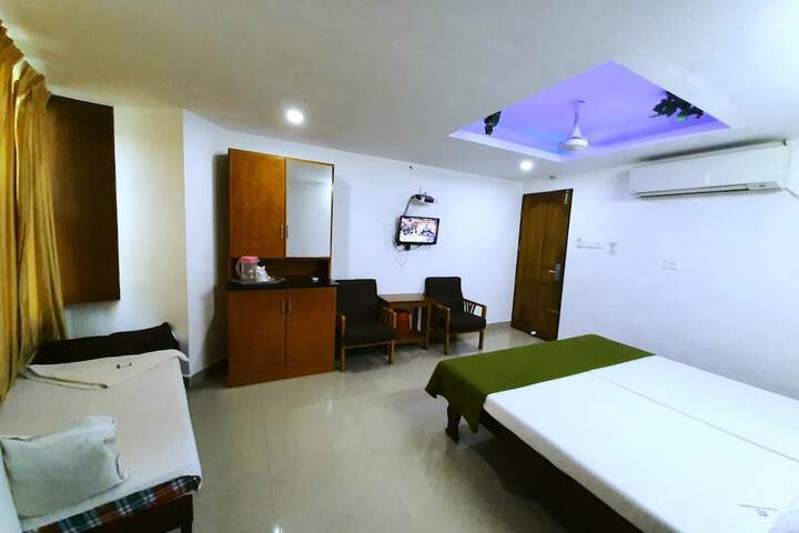 Room 7 of 39