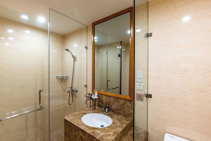 Clean Restrooms