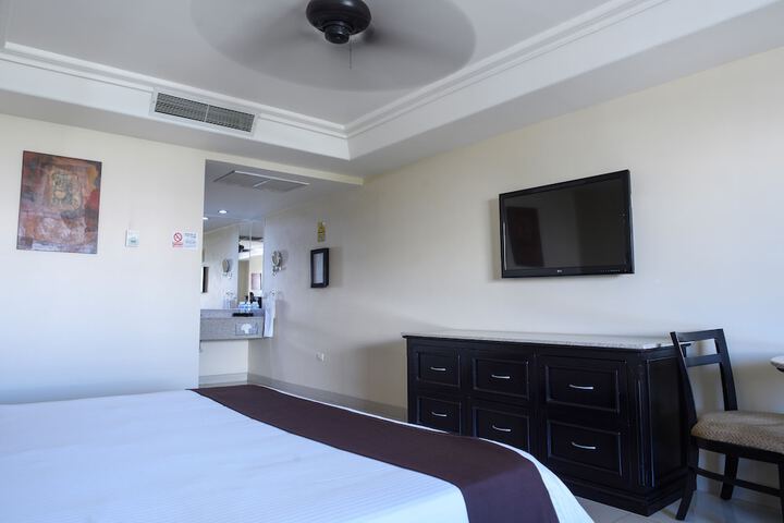 Room 21 of 57