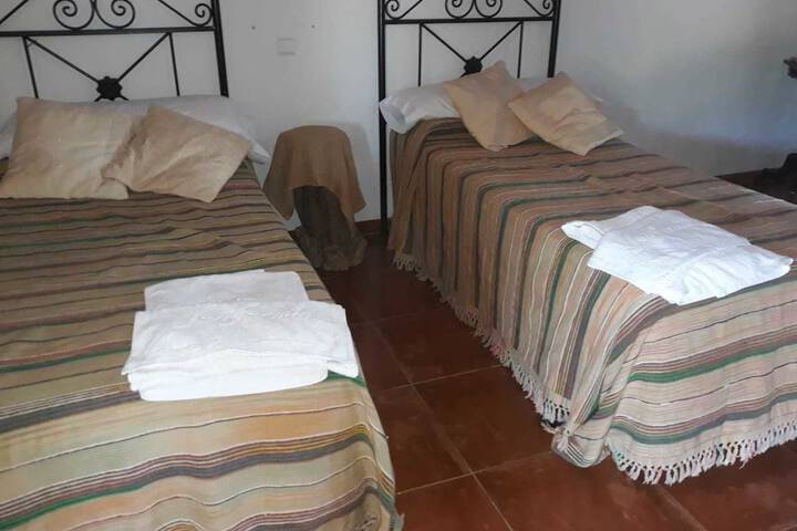 Room 4 of 20