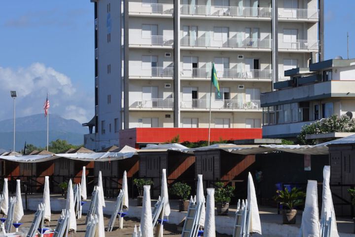 Hotel 51 of 57