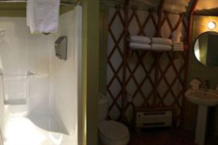 Room 2 of 43