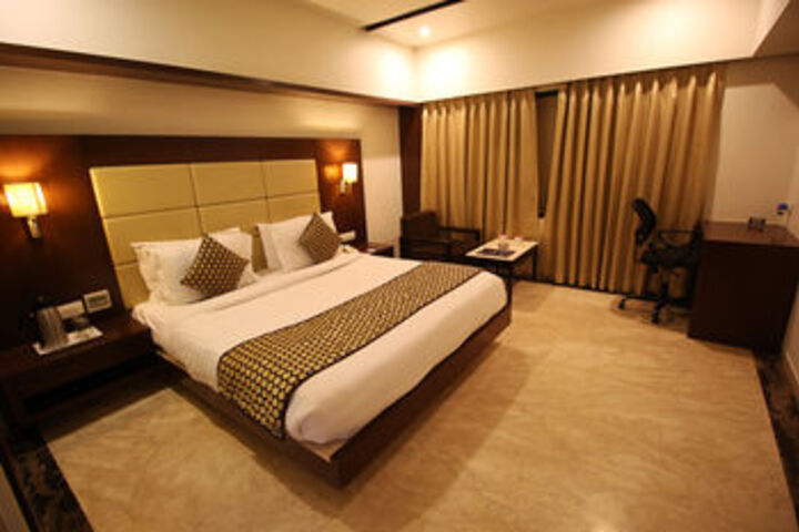 Room 16 of 45