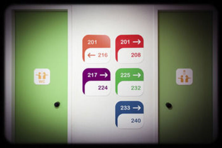Room 3 of 32