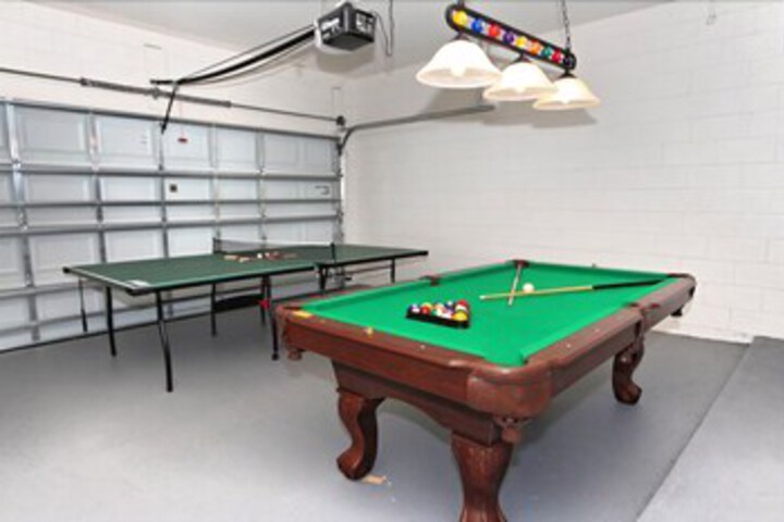 Room 4 of 24