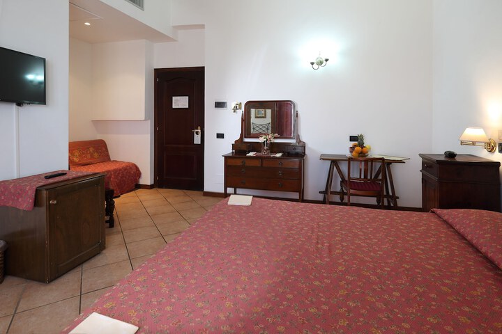 Room 20 of 123