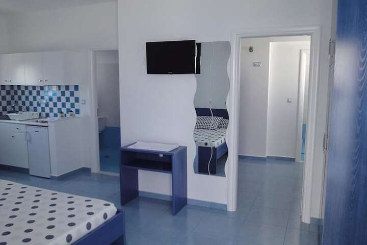 Room 8 of 56