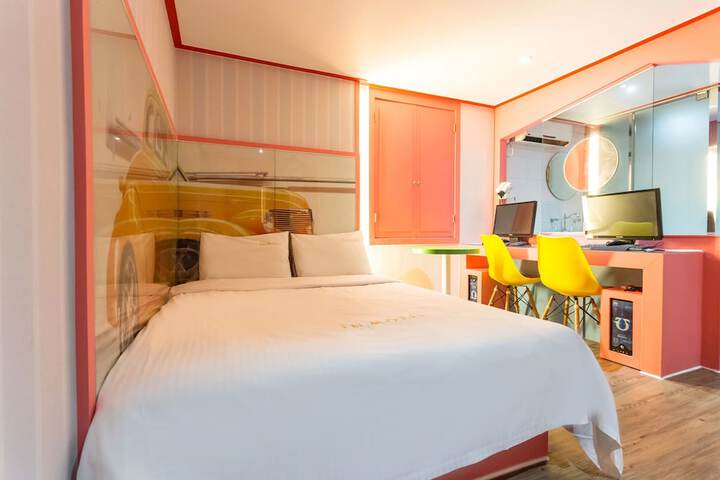 Room 20 of 54