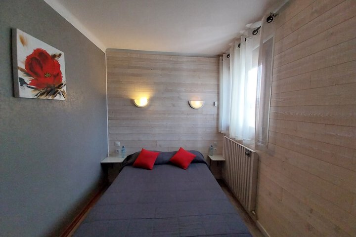 Room 17 of 47