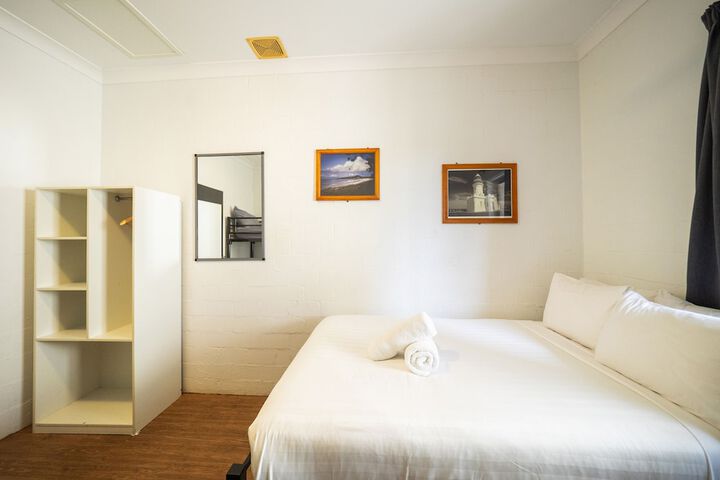 Room 30 of 63