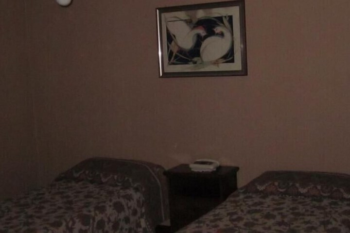 Room 19 of 40
