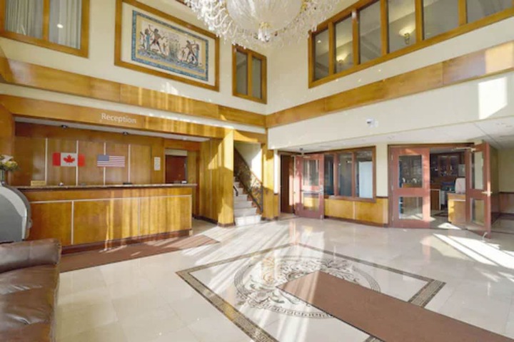 Hotel Lobby