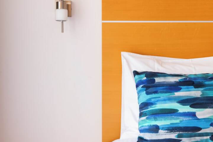 Room 25 of 78