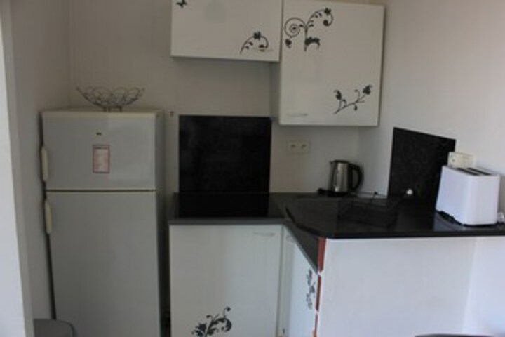 Room 7 of 13