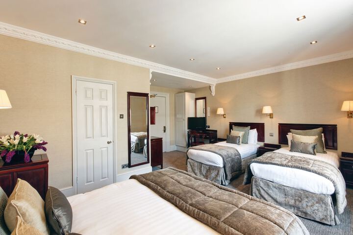 Room 16 of 47