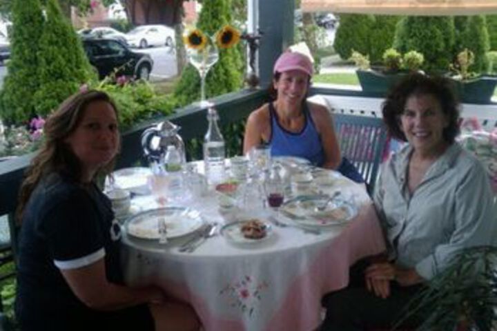 Dining 6 of 31