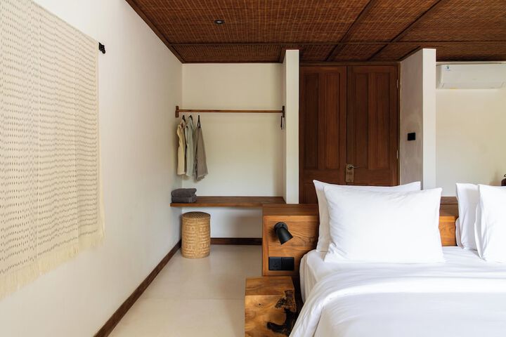 Room 18 of 56