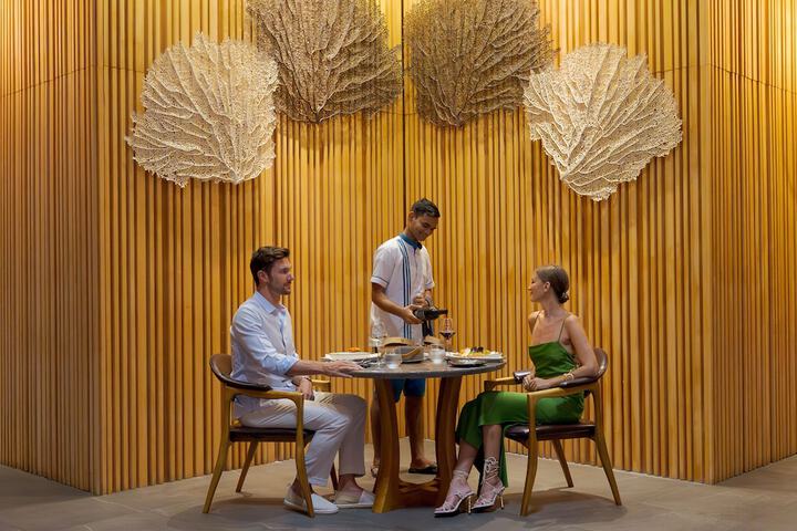 Dining 126 of 203