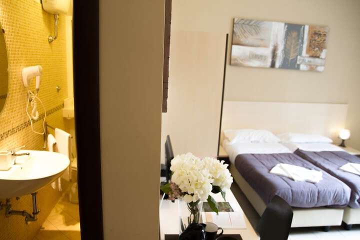 Room 8 of 41