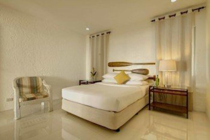 Room 14 of 50
