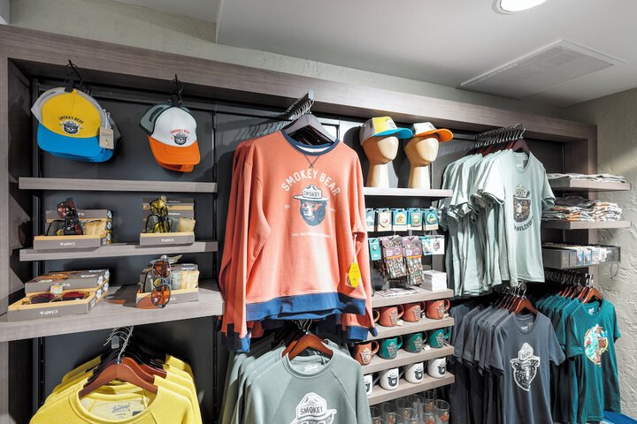 Gift Shop 125 of 185