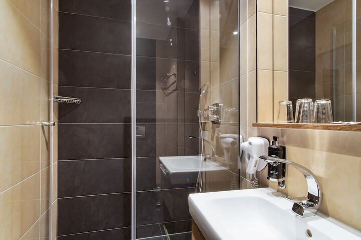 Bathroom Interior Photo