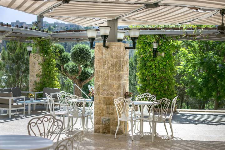 Terrace/Patio 101 of 106