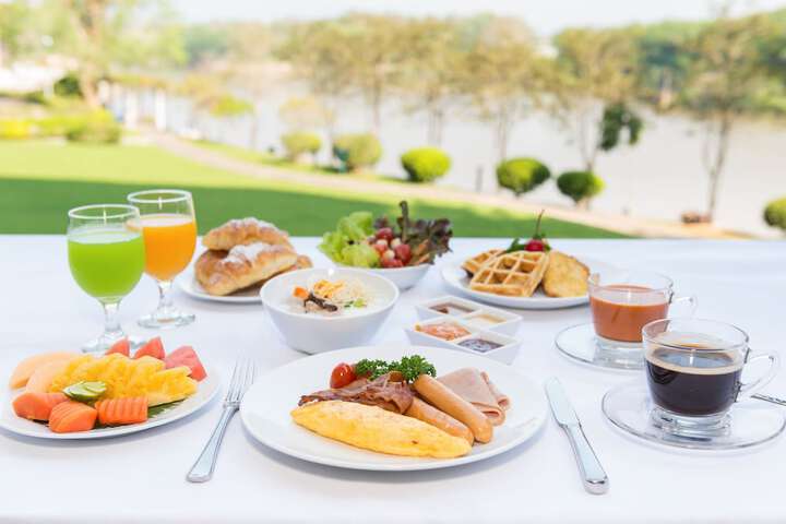 Breakfast/Coffee Service 149 of 182