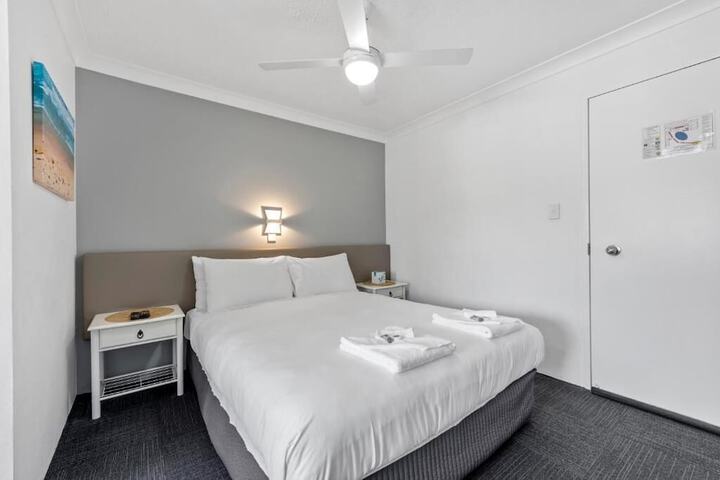 Room 10 of 22