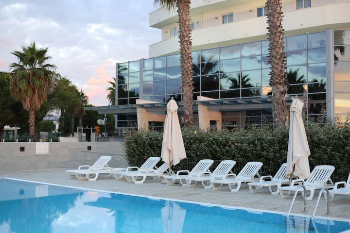 Hotel with Pool