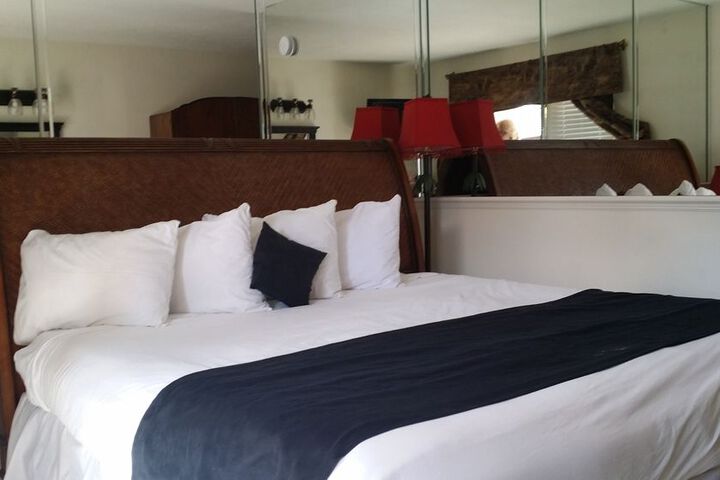Room 3 of 45