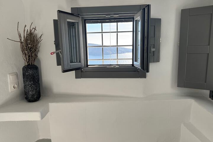Room 26 of 119
