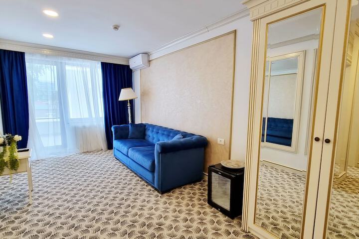 Room 14 of 52
