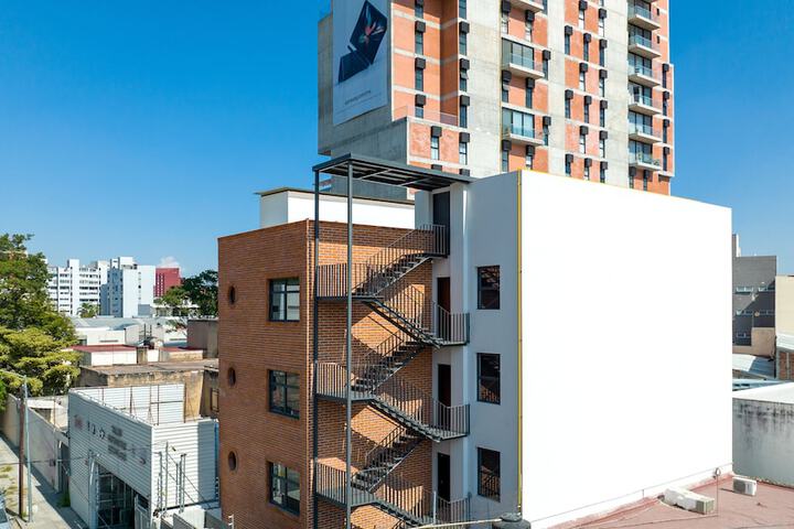 Hotel 94 of 94