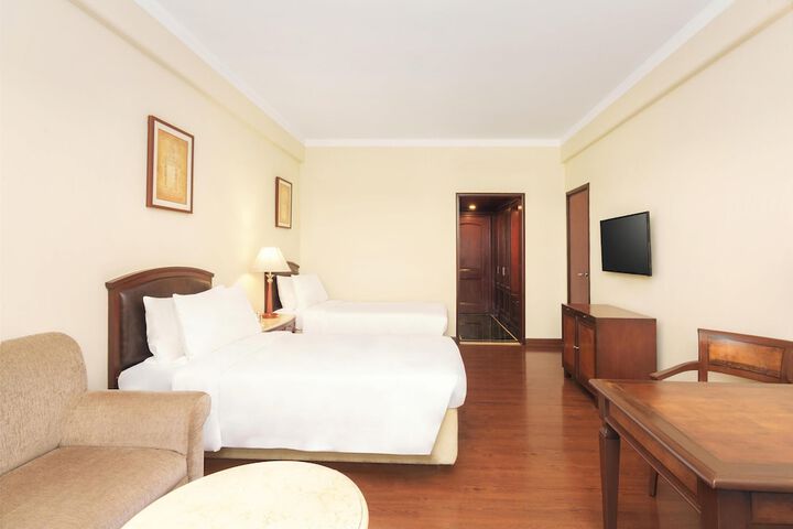 Room 19 of 78