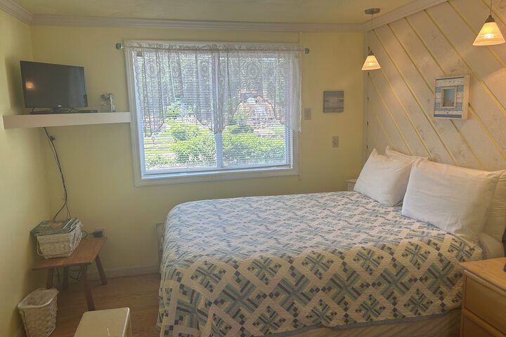 Room 13 of 51