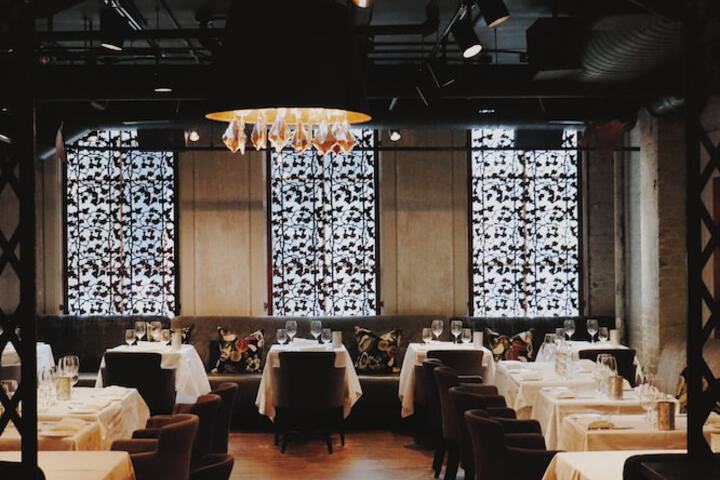 Dining 89 of 136