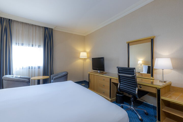Room 26 of 109