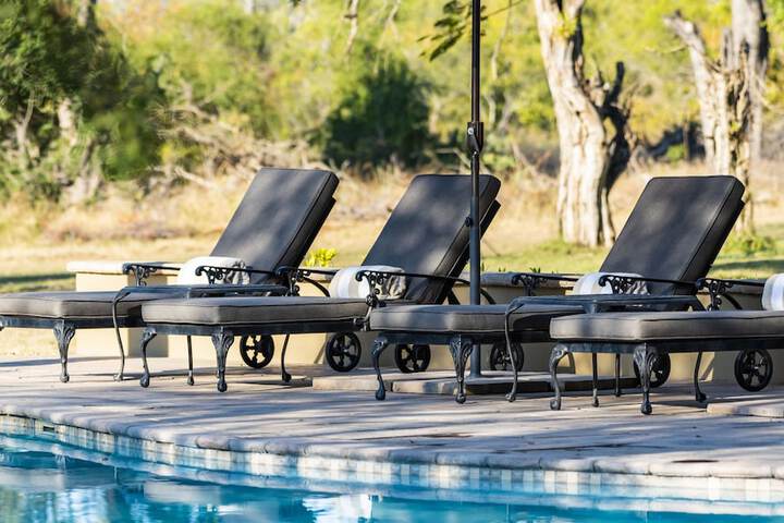 Hotel with Pool