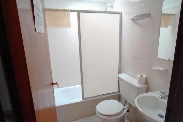 Room 15 of 29