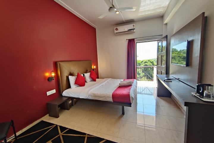 Room 12 of 41