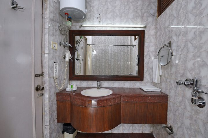 Bathroom Interior Photo