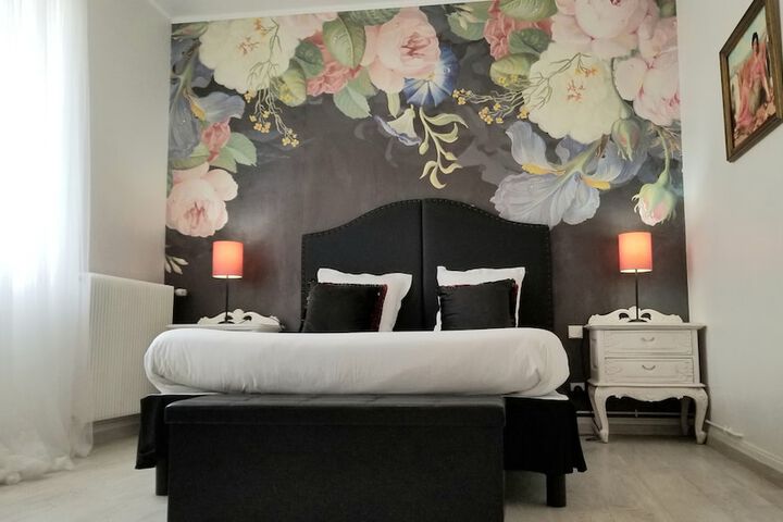Room 10 of 47