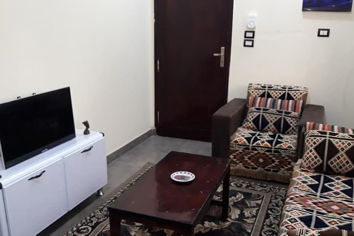 Room 37 of 83