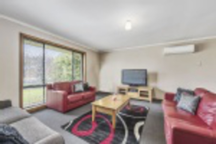Room 65 of 120