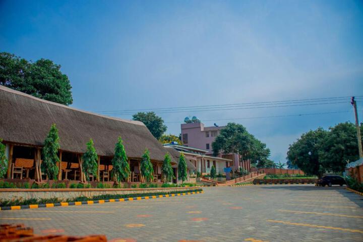Dreamland Hotel