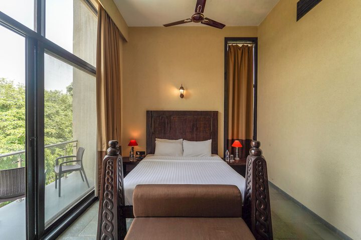 Room 20 of 76